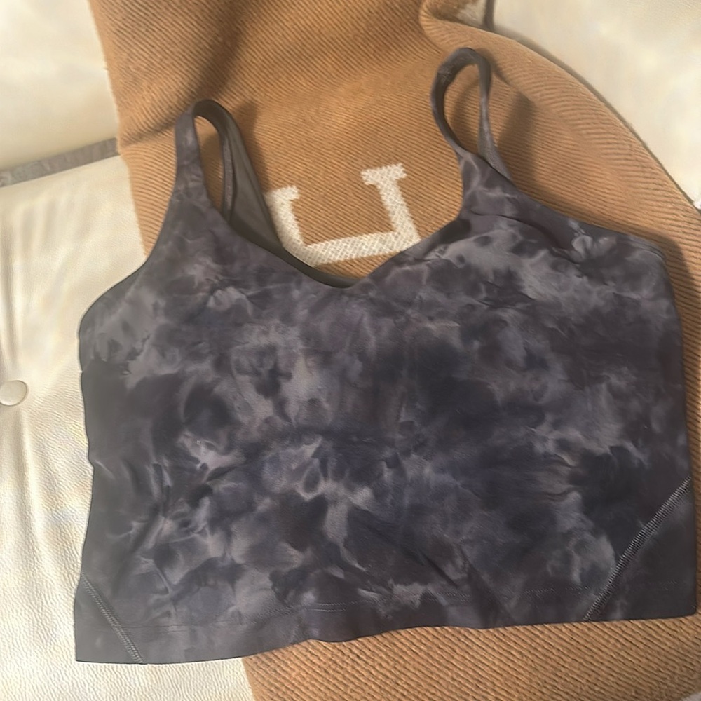 Lululemon Woman’s Align Tank Sz 8 EUC RARE COLOR